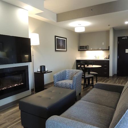 Best Western Premier Northwood Hotel Timmins Δωμάτιο φωτογραφία