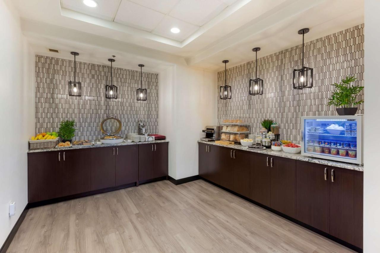 Best Western Premier Northwood Hotel Timmins Εξωτερικό φωτογραφία