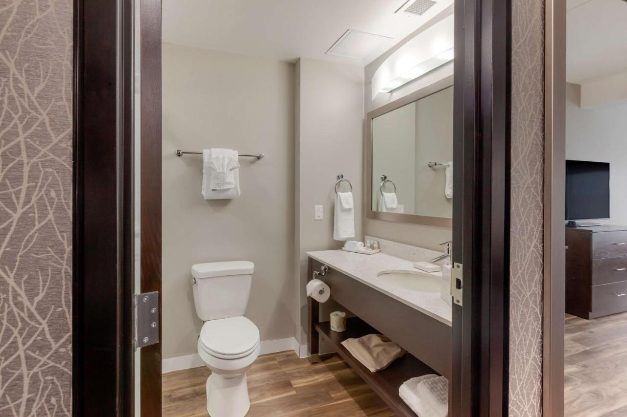 Best Western Premier Northwood Hotel Timmins Εξωτερικό φωτογραφία