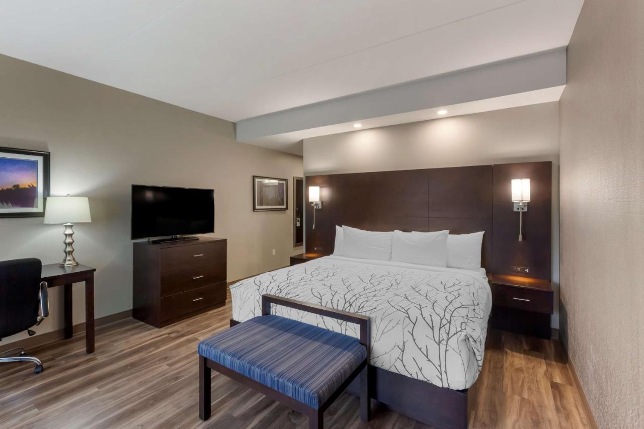 Best Western Premier Northwood Hotel Timmins Εξωτερικό φωτογραφία